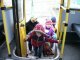 Иркутские пенсионеры и школьники в период садоводческих работ смогут ездить на частных автобусах за полцены 